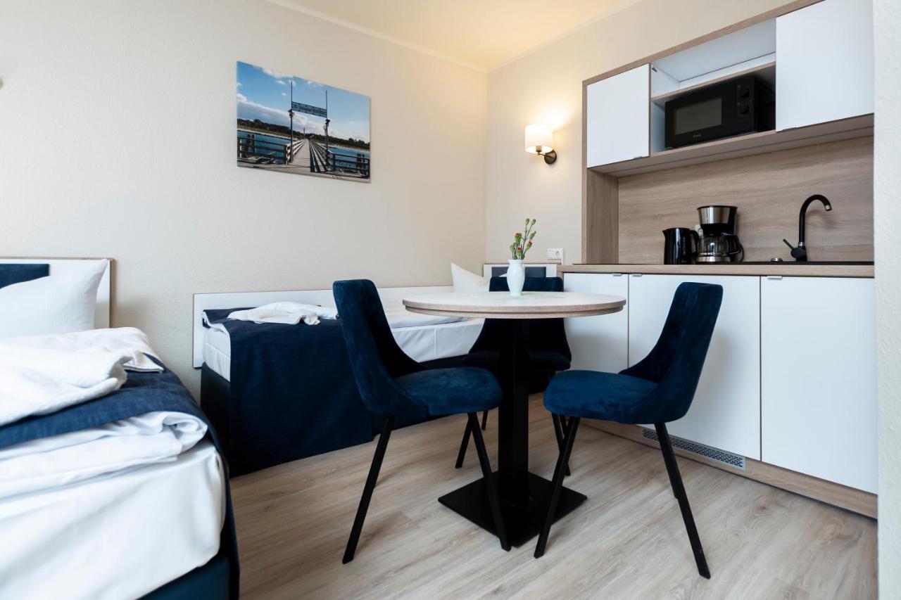 Aparthotel Stralsund Studios Und Apartments Exteriör bild