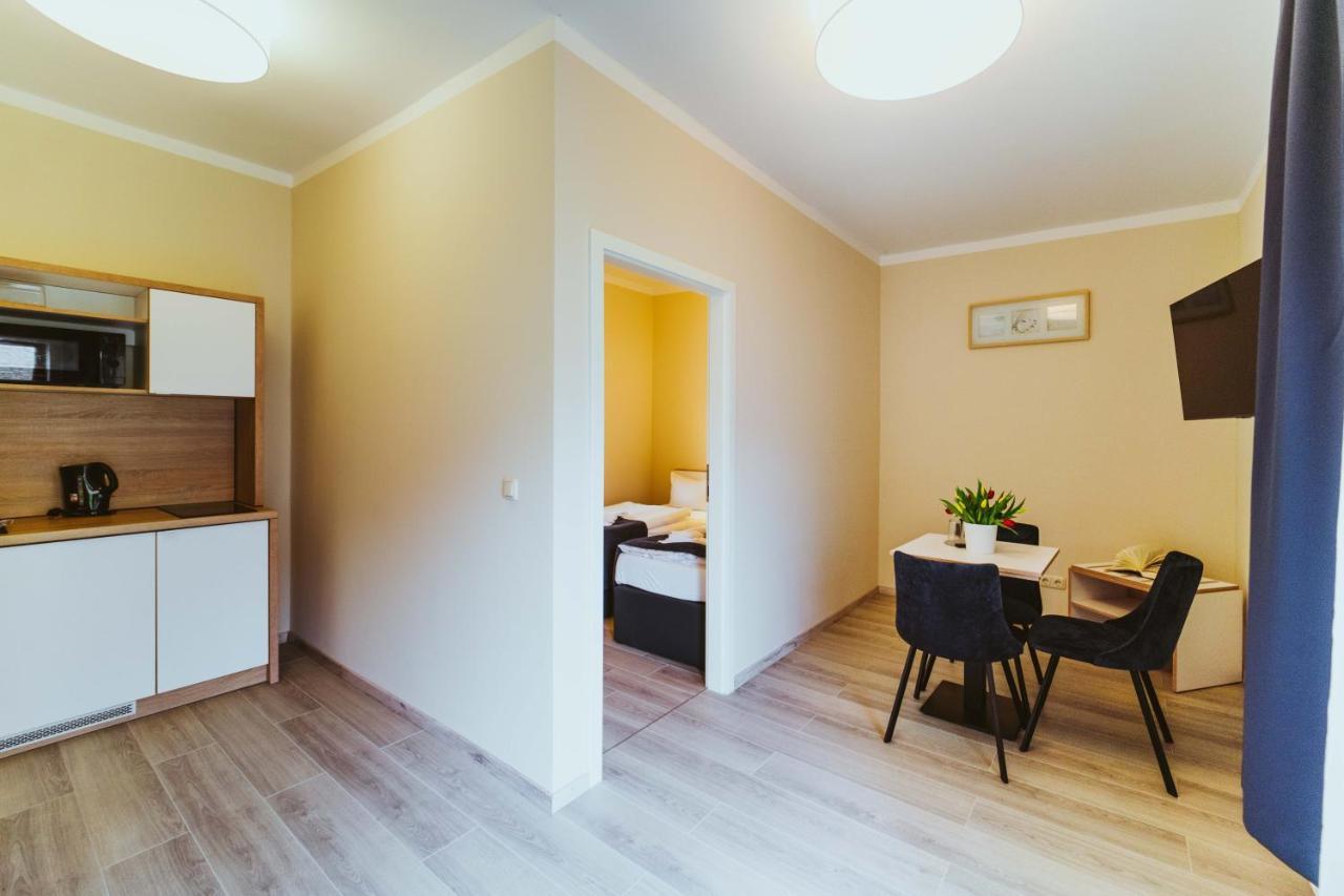Aparthotel Stralsund Studios Und Apartments Exteriör bild